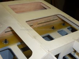 Fuselage construction (305)